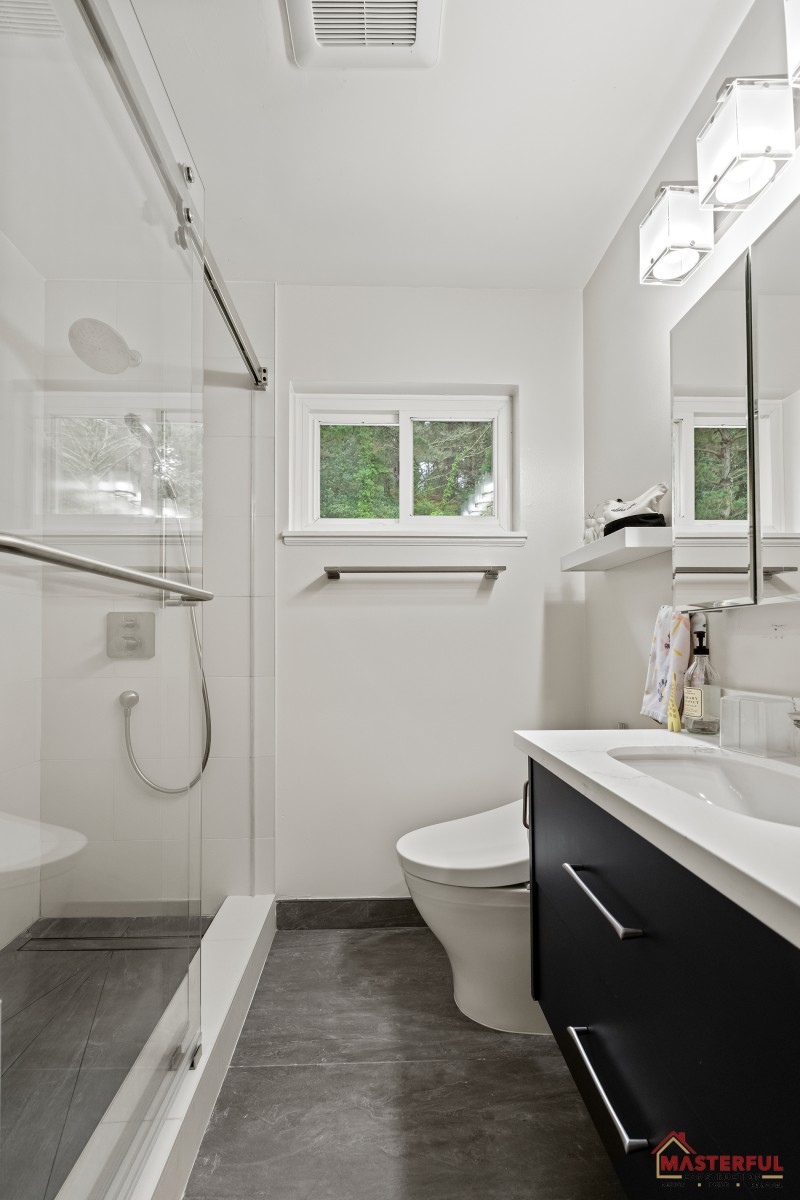 Masterful Construction Inc. DSC00018 Master Bathroom & Powder Room Remodel South SF